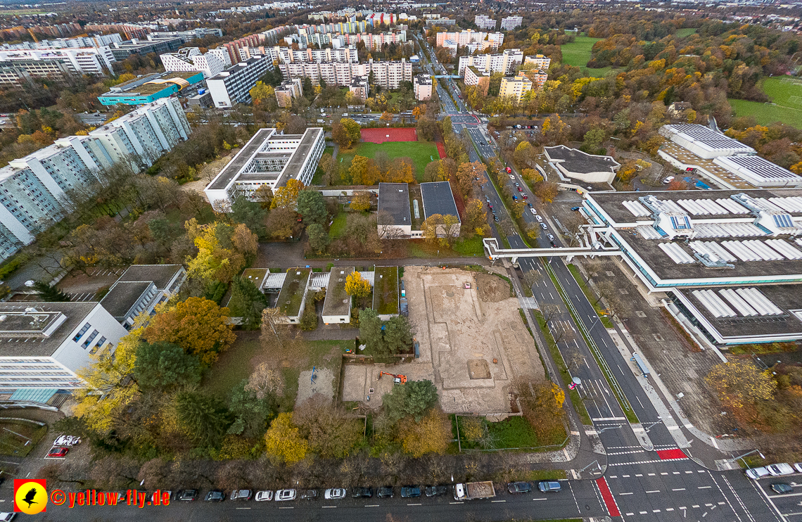 19.11.2022 - Luftbilder von der Baustelle an der Quiddestraße 'Haus für Kinder' in Neuperlach